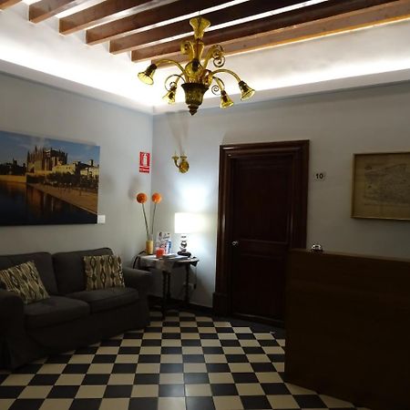 Hostal Ritzi Palma de Mallorca Zewnętrze zdjęcie