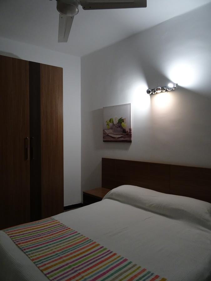 Hostal Ritzi Palma de Mallorca Zewnętrze zdjęcie