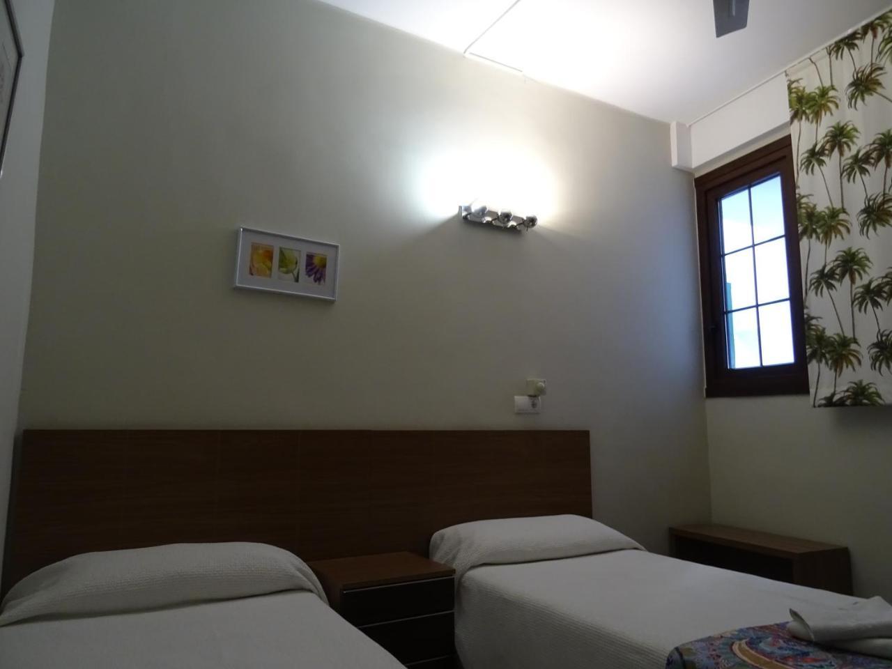 Hostal Ritzi Palma de Mallorca Zewnętrze zdjęcie