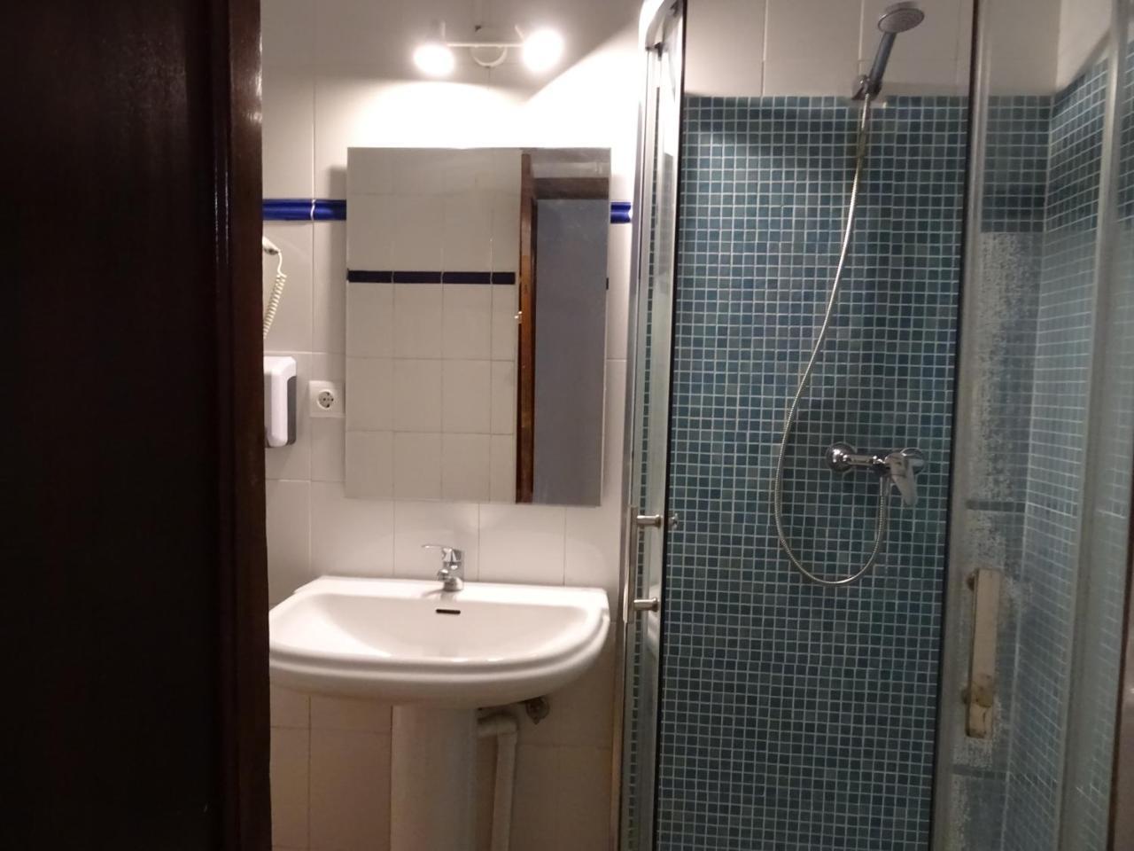 Hostal Ritzi Palma de Mallorca Zewnętrze zdjęcie